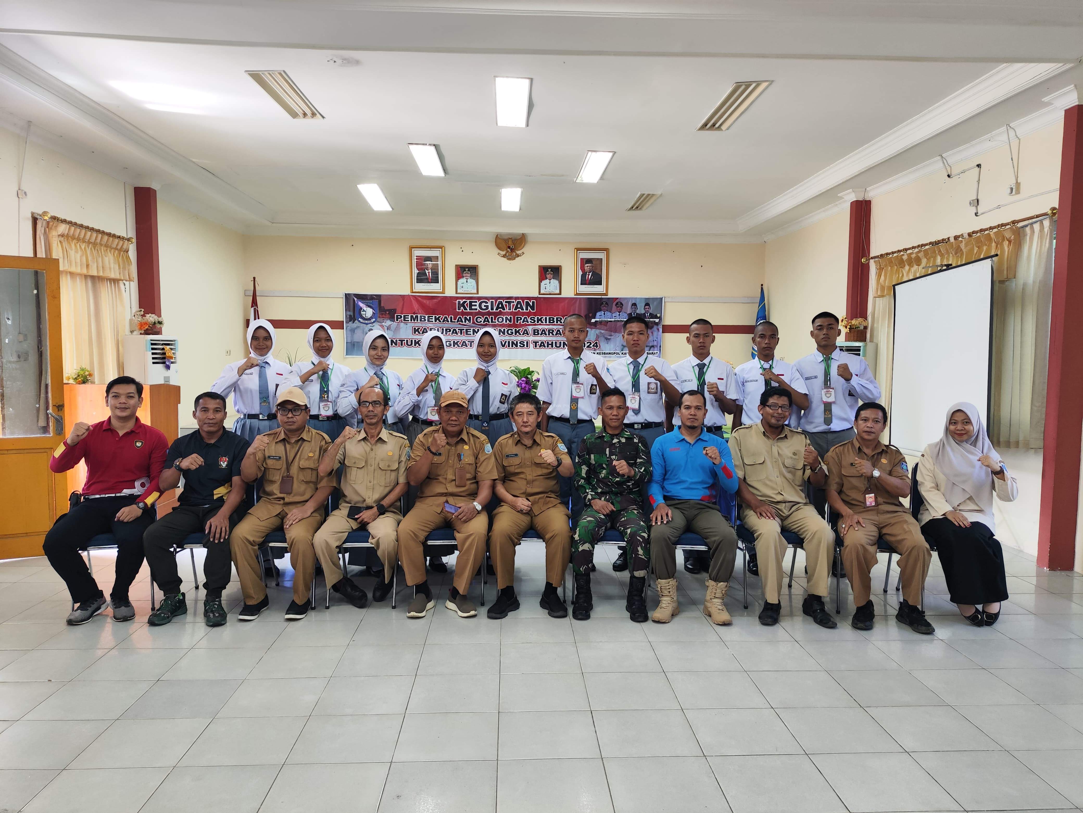 PEMBEKALAN CAPASKIBRAKA UNTUK TINGKAT PROVINSI DIMULAI, SAFRIZAL: KITA TARGETKAN ADA YANG LOLOS KE NASIONAL